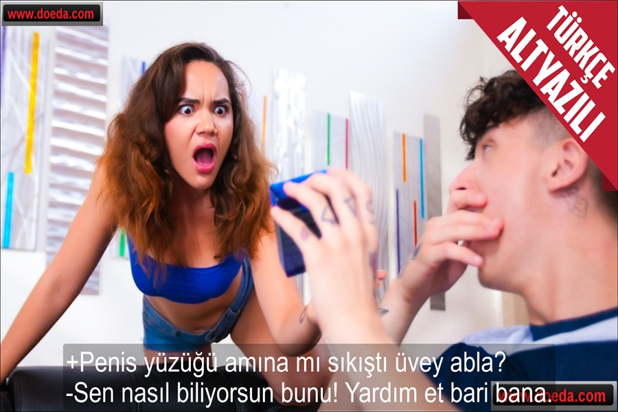 Üvey Kardeşinin Amında Sıkışan Penis Halkasını Sikerek Çıkarmak Zorunda Kaldı